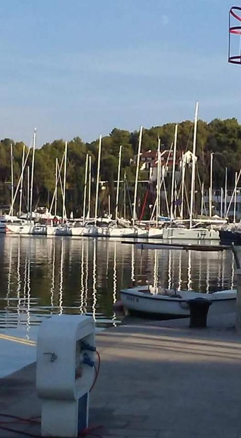 Ivanka Apartments Vrboska Exteriér fotografie